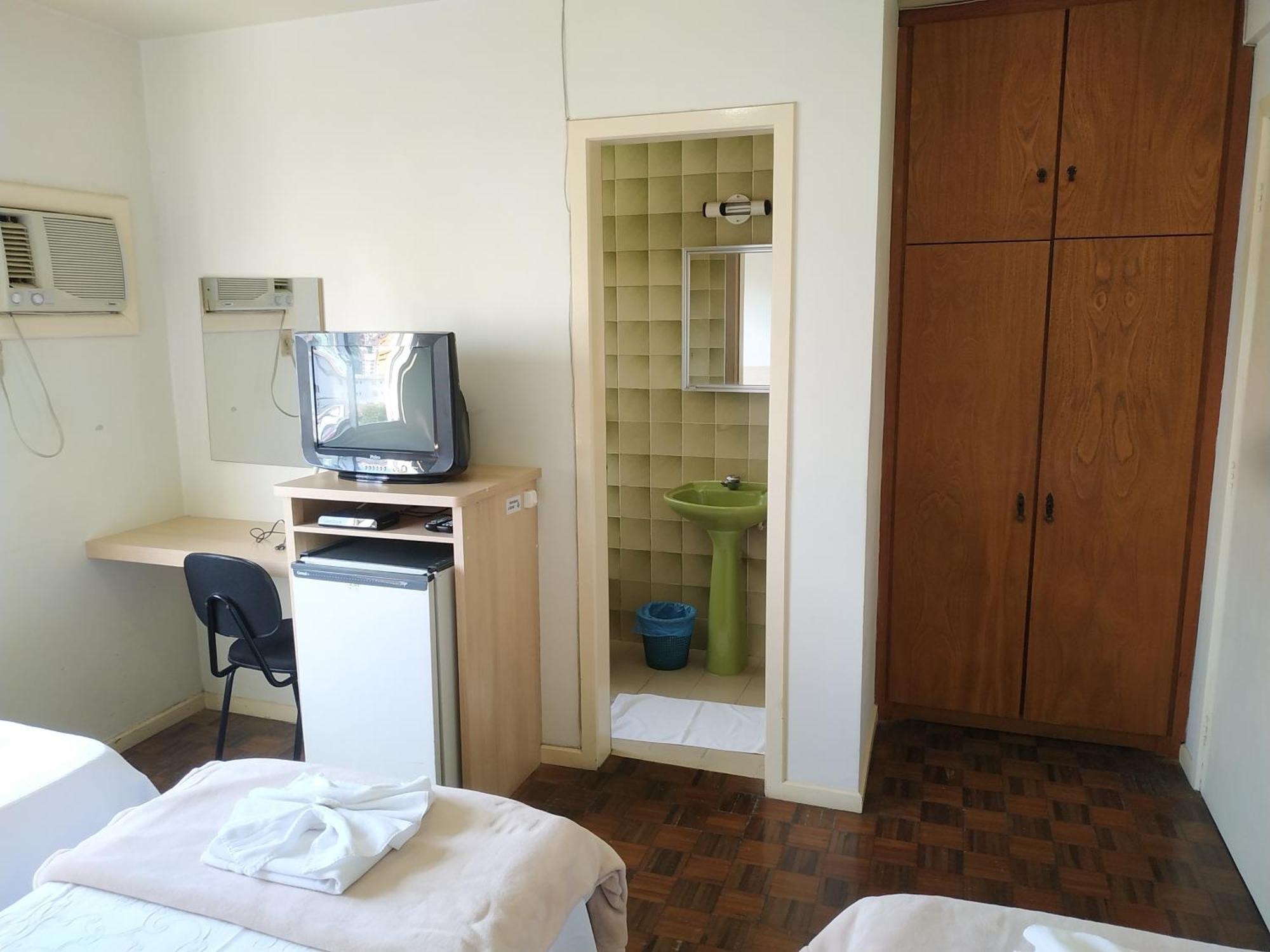 Soratur Hotel & Coworking Criciuma  Rum bild